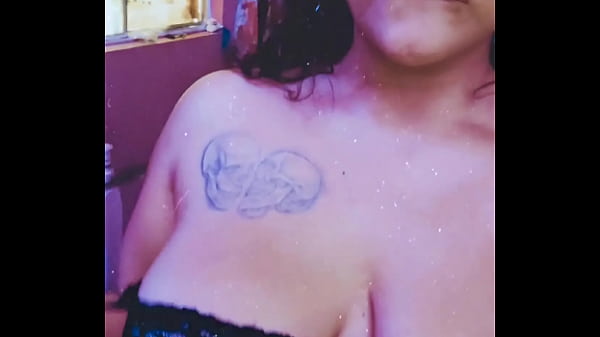 Mexicana ricas tetas le gusta mandarme videos