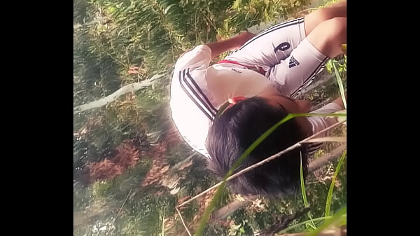 Play MP4 - Chico se masturba