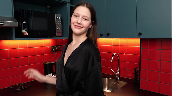 Nonton My Petite 18-year-old Neighbor Is A Fan Of Blowjobs And Came To Fuck As A Surprise. thumbnail