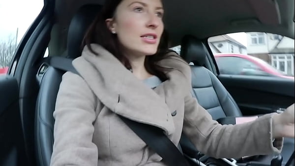 Slutty Milf Sophia Smith Drives To The Sunbeds And Goes For A Desperate Piss Before She Tops Up Her Stunning Tan thumbnail