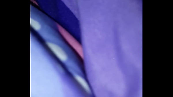 Play MP4 - Vibrator penetration cum shot on pussy Masterbating&period; Couples who get off