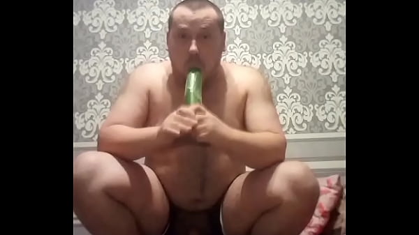 Полное Видео: Я сдаю онлайн экзамен профессору из института! Я должен жёстко и безостановочно трахать свои жопу и рот огромным членом! Этот профессор чёртов извращенец! thumbnail