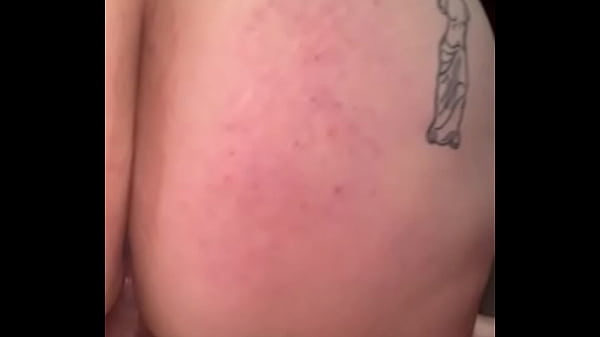 Play MP4 - Deepthroat and squirt