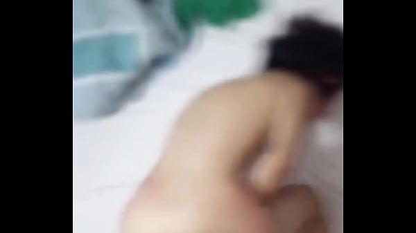 Play MP4 - Na bundinha arde muuito&comma; nao aguentei e pulei fora