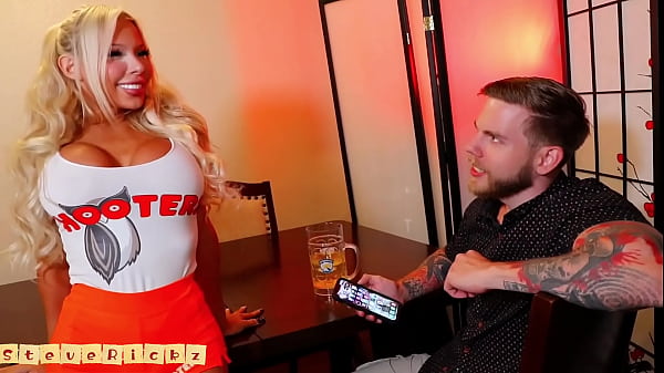 Play MP4 - Slutty Hooters Waitress Serves up Big Tits and Tight Asshole&excl; Brittney Kade and Steve Rickz