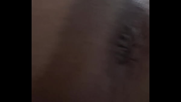 Play MP4 - Meu cuzinho virgem