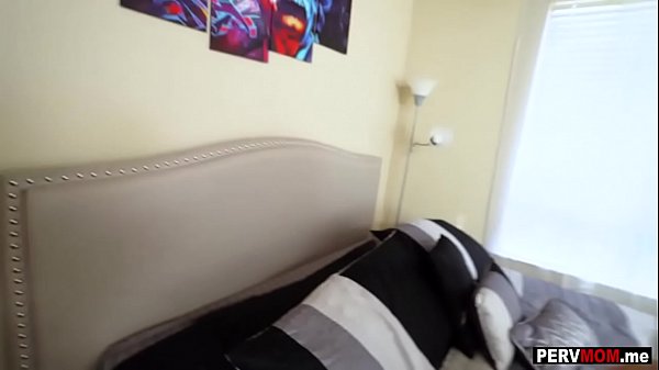 Play MP4 - My stepmom came home and we ended up fucking