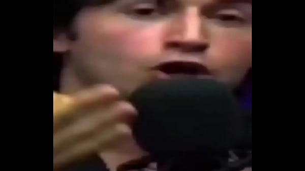 Nonton Comi Ela E Ela Disso Isso thumbnail