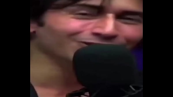 Comi ela e ela disso isso