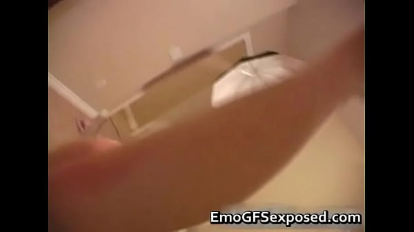 Nonton Web Cam Goth Gf With Natural Titties thumbnail