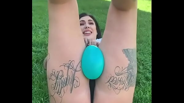 Sexy Horny Big Fat Ass Milf Bursting Baloon In Tigh. Watch thumbnail