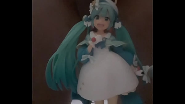 Nonton Gumming On Toy thumbnail