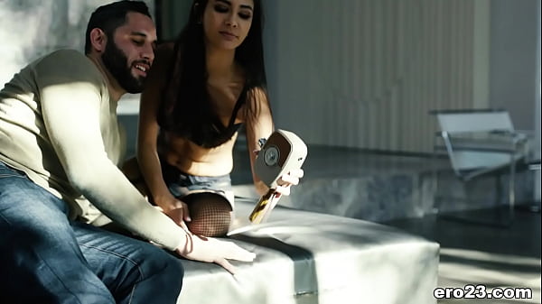 Photo Shoot Quickly Changes to Sexual_Ride - Gianna Dior, Damon_Dice