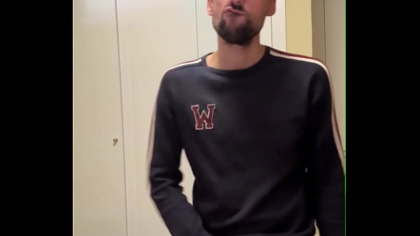 hot daddy showing meat soft to hard so hot to watch 