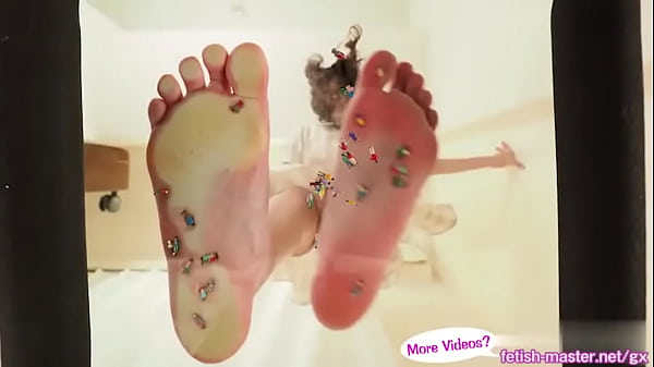 Play MP4 - Japanese Asian Giantess Vore Size Shrink Growth Fetish - More at fetish-master&period;net