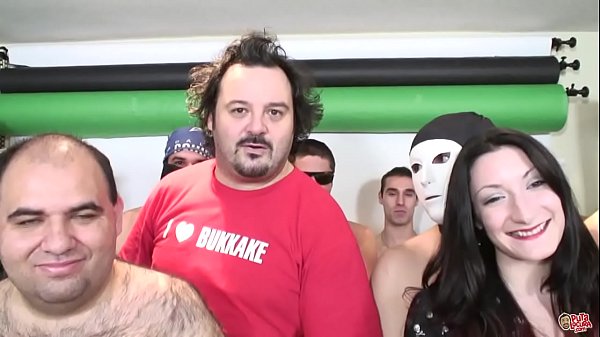 Play MP4 - Catalana adicta al semen