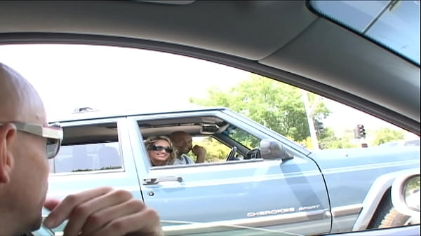 Play MP4 - Fake tits teen Halia Hill gets a casting fuck by Barry Scott