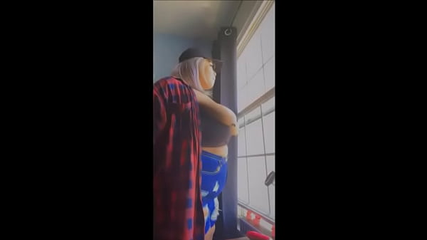 Play MP4 - Public Exposure Ebony 2101