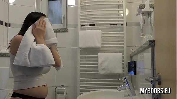 Play MP4 - Waking up with Talia Amanda in the morning and her big natural boobs are the star of this early morning boner show