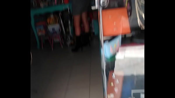 Nonton Lindo Vestido Gris thumbnail