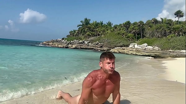 Hop Hop Sprawl: Get Buff with this Exercise Coach!#coach #workout #cock CoachStuds 