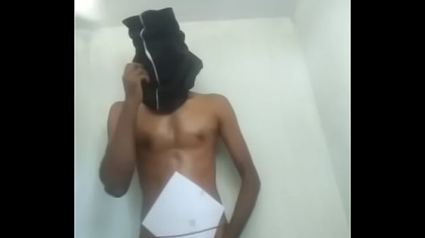 Play MP4 - My nude  show 3