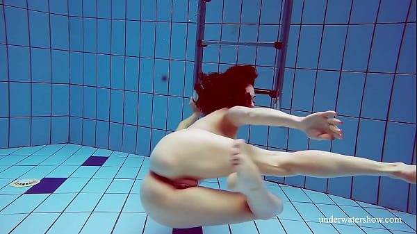 Tight blue_swimsuit babe Martina in the pool