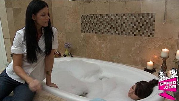 Nonton Sensual Lesbains 1178 thumbnail