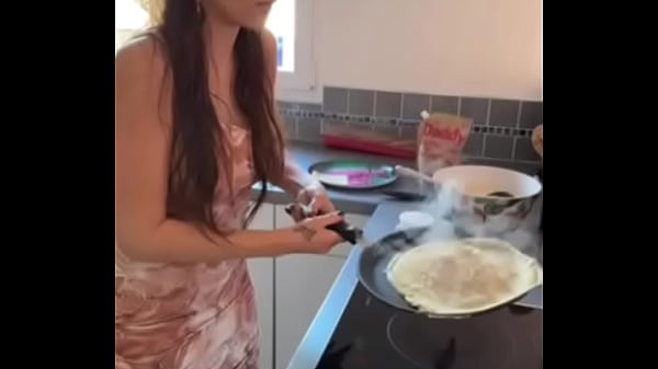 Aujourd&rsquo;hui c&rsquo;est la chandeleur demain je vous mets une petite vid&eacute;o ou