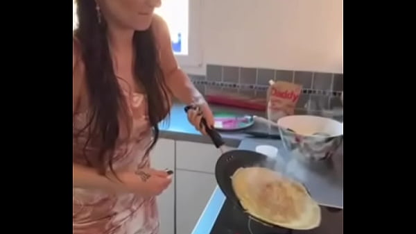 Aujourd&rsquo;hui c&rsquo;est la chandeleur demain je vous mets une petite vid&eacute;o ou 