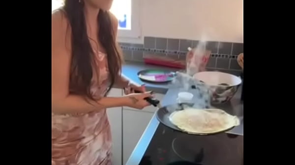 Aujourd&rsquo;hui c&rsquo;est la chandeleur demain je vous mets une petite vid&eacute;o ou 