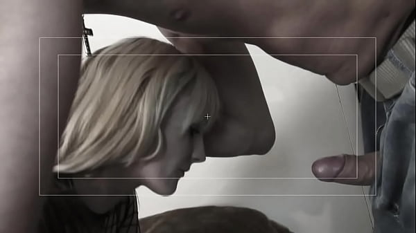 Kelly lee slaps her own ass as she rides a thick dick