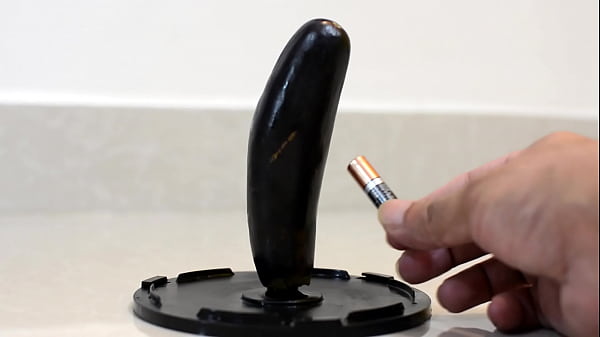 Play MP4 - Homemade Anal toy