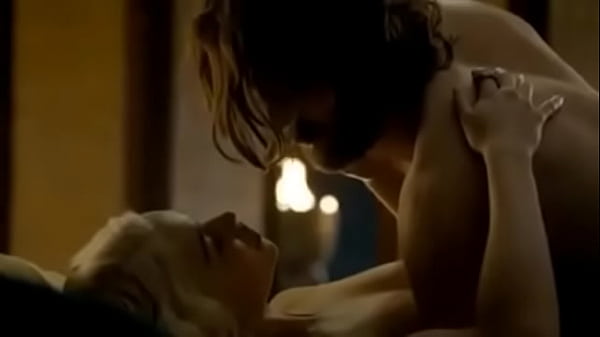 Play MP4 - Daenerys Targaryen