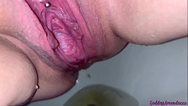 Watch my pretty pussy piss in the toilet 