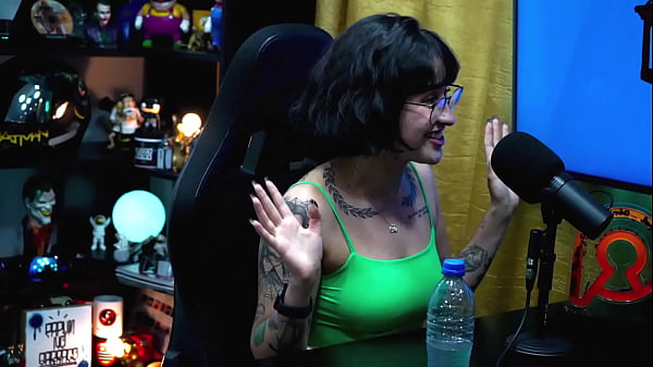 Dois reais ou um presente misterioso da martina olivera podcast p&aacute;pum no barraco 