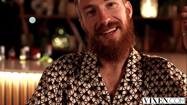 Fugly jeans no dancing crypto conversation all the hallmarks of a bad blind date but dolly is dressed up and determined to make lemonade out of this situation with the bartender 