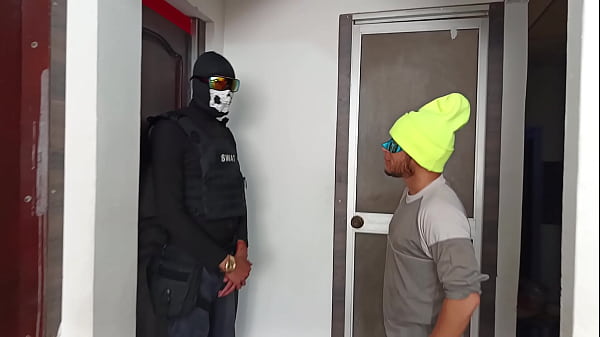 A Colombian woman has avery important_client at the nightclub_She s having a very sensual affair with_a Cuban_man Her_tits aredelicious