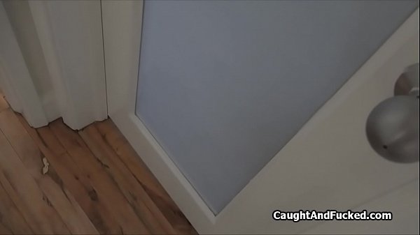 Nonton Busted Stealing Gf Sucks My Cock thumbnail