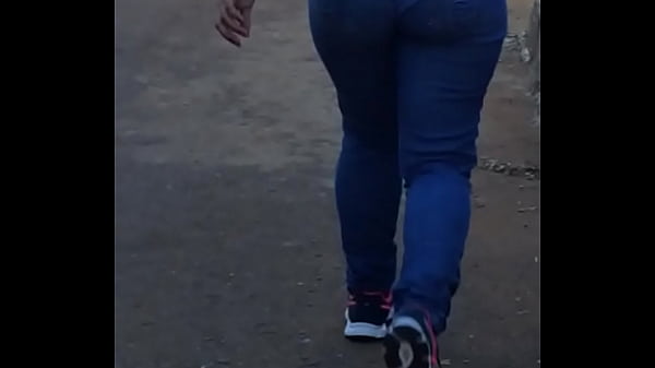 Morena lida e gostosa 