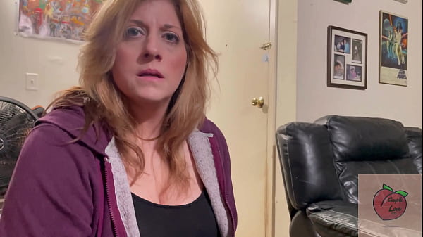 Play MP4 - Stepson discovers stepmom does porn and gives her his big cock