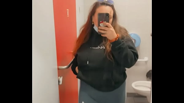 Nonton Sur La Route Direction St Tropez thumbnail