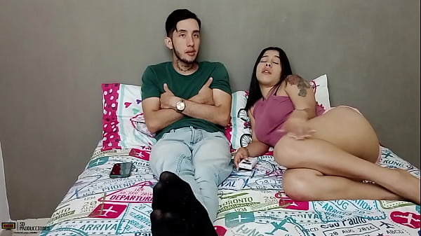 Hermanastra con gran culo, Chorros en la polla de su hermanastro! 