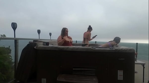 Babes having fun in hot tub 
