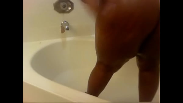 Velour's creamy cum bath 