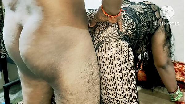 Bhabhi fuking neighbour boy's 