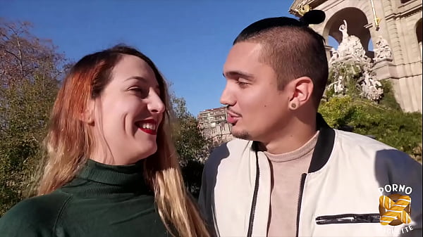 Liz&comma; Espagnole Sexy&comma; Baise Une Bonne Bite Devant Son Mec