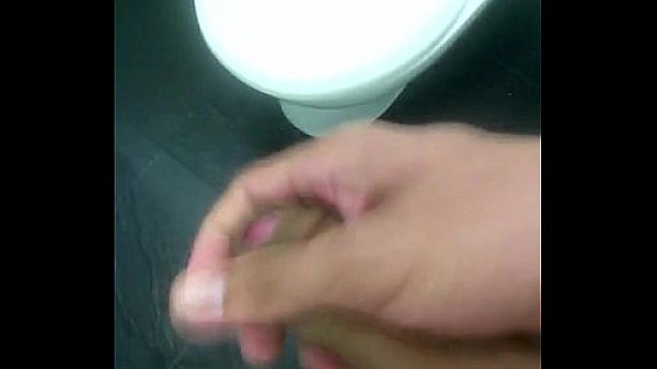 Hetero enga&ntilde;ado por mi para que se pajeara 