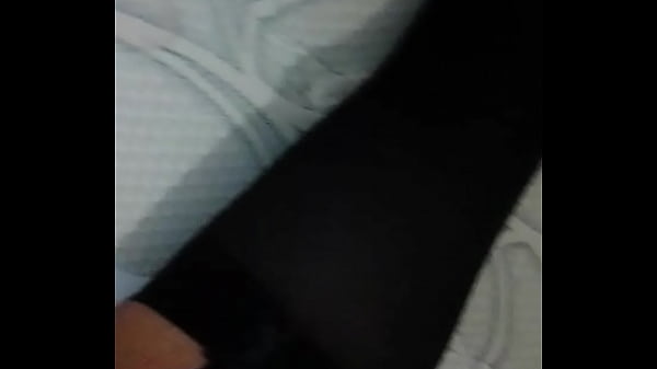 Play MP4 - merezco una cojida