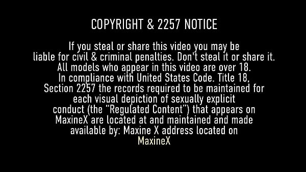 Nonton Maxine & & Her Gf Skylar Harris Ride & Test The New Fuck Machine! thumbnail